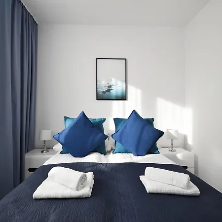 Rentplanet - Bialy Dom Колобжег