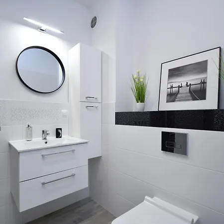 Rentplanet - Bialy Dom Apartmán