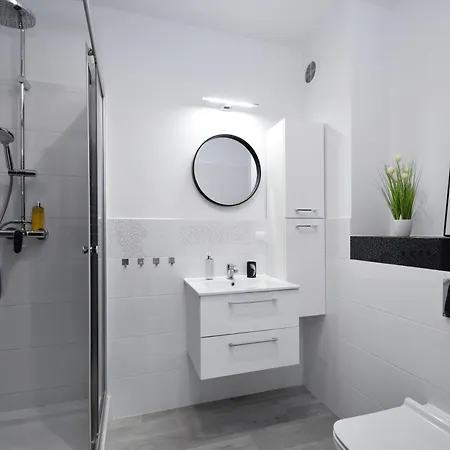 Rentplanet - Bialy Dom Apartmán Kolobřeh